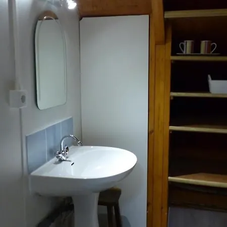 Familial A 10 Min De Vichy Avec Animaux Acceptes - Fr-1-489-274 *